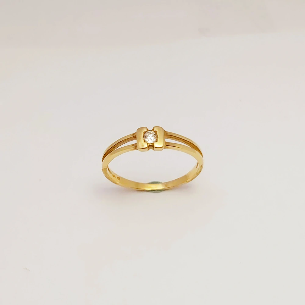 Zlatý prsten 1,51g 585/1000